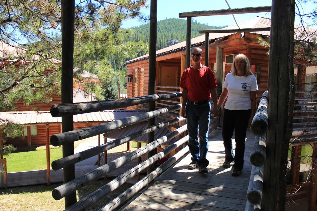 The Lodge At Lolo Hot Springs Exteriér fotografie